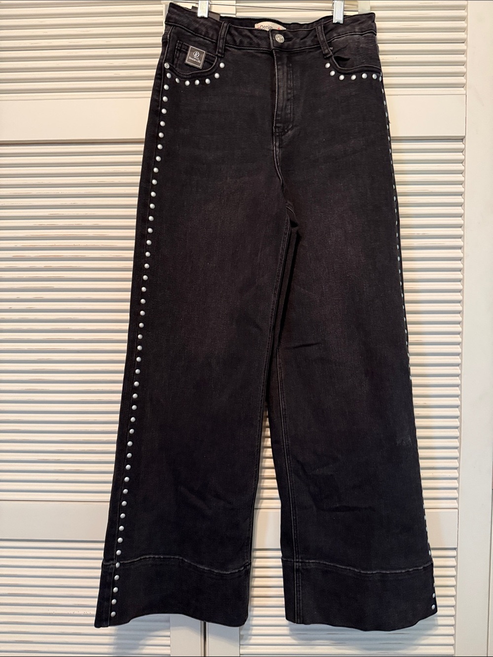 ShopEvelynne  Black Stud-Trim Wide Leg Jeans